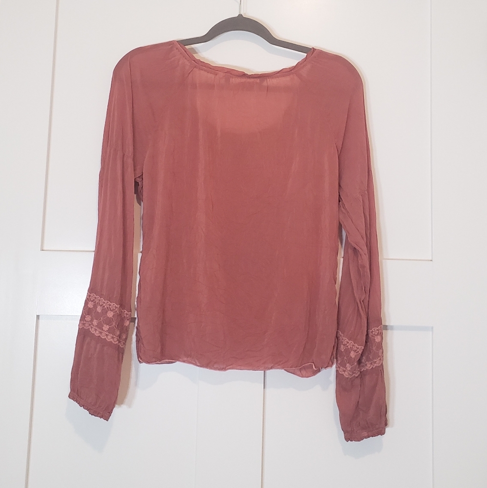 Johnny Was Embroidered Flowers Semi Sheer Blouse Tie At Neck Rust Sz Small Boho - Picture 13 of 13